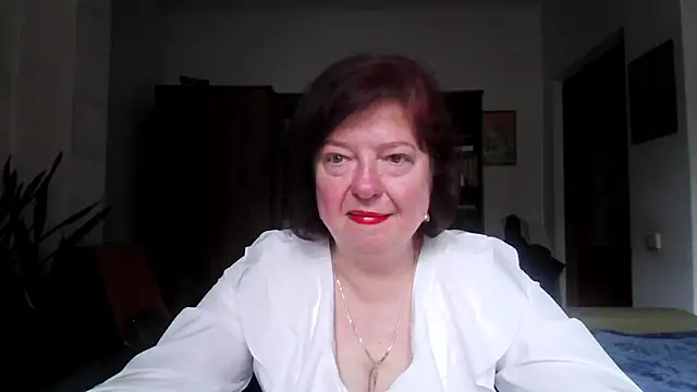Snapshot of Violet_Pulse chatting on 31, 5, 2026 Violet Pulse online show from 31, 5, 2026