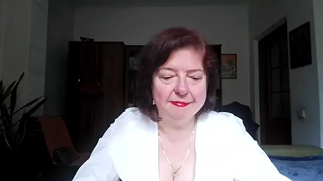 Snapshot of Violet_Pulse chatting on 4, 6, 2026 Violet Pulse online show from 4, 6, 2026