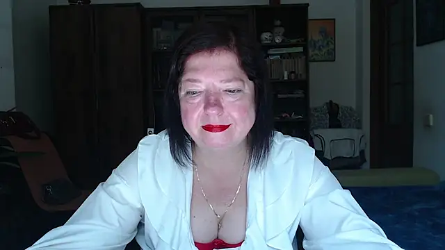 Snapshot of Violet_Pulse chatting on 5, 7, 2026 Violet Pulse online show from 5, 7, 2026