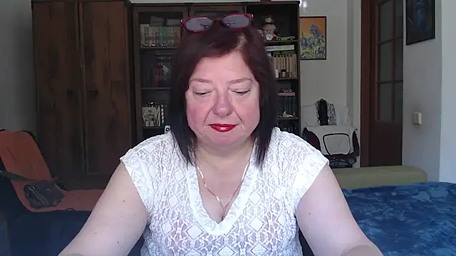Snapshot of Violet_Pulse chatting on 13, 7, 2026 Violet Pulse online show from 13, 7, 2026