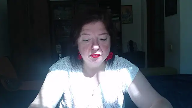 Snapshot of Violet_Pulse chatting on 18, 7, 2026 Violet Pulse online show from 18, 7, 2026