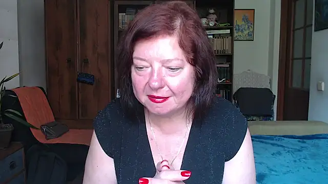 Snapshot of Violet_Pulse chatting on 28, 7, 2026 Violet Pulse online show from 28, 7, 2026