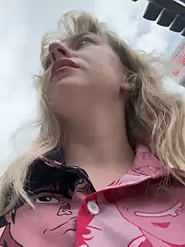 RonnieKiss online show from 17, 11, 2025