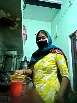 Cute-Charvii online show from 9, 1, 2026