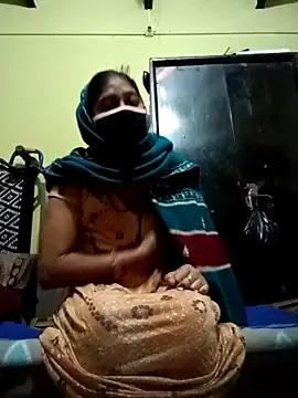 Cute-Charvii online show from 15, 1, 2026