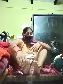 Cute-Charvii online show from 14, 2, 2026