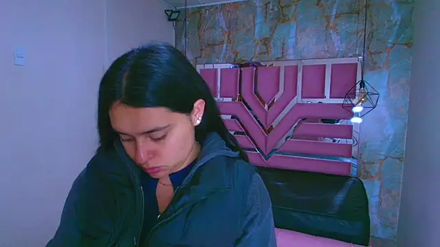 Snapshot of lorem_adams chatting on 17, 11, 2025 lorem adams online show from 17, 11, 2025