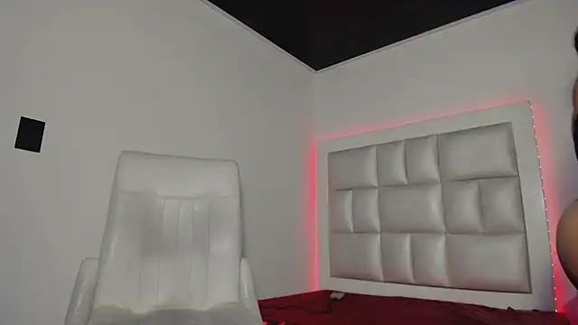 peyton  wat online show from 26, 9, 2025