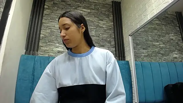 Lil Rose2006 online show from 2, 3, 2026