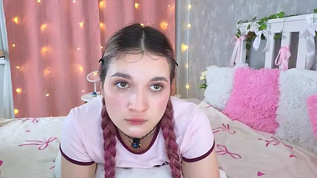 Snapshot of vivyboo111 chatting on 23, 5, 2026 vivyboo111 online show from 23, 5, 2026