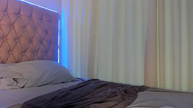 Snapshot of Salytexas chatting on 9, 11, 2025 Salytexas online show from 9, 11, 2025