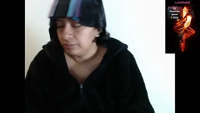 Acelinrose online show from 6, 10, 2025