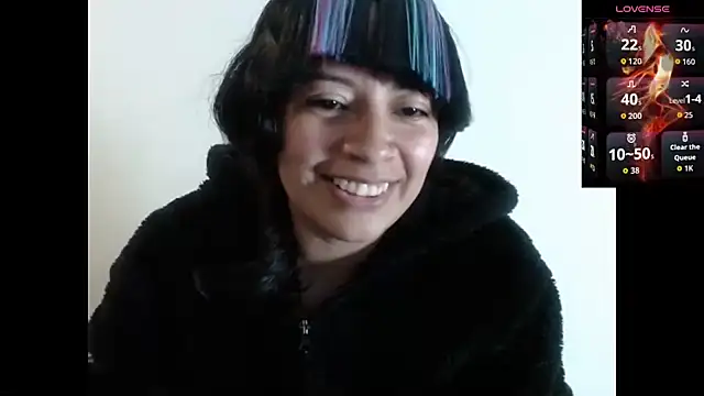 Acelinrose online show from 8, 11, 2025