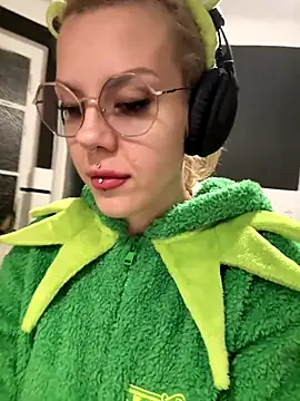 tacodeluxxxe online show from 19, 11, 2025