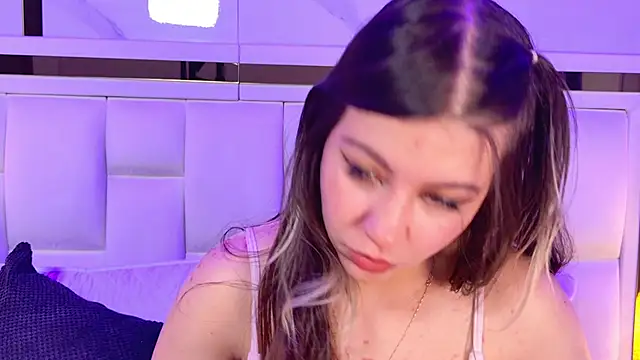 samanthaa sm online show from 22, 4, 2026