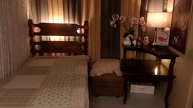 Jastine hunk online show from 5, 10, 2025