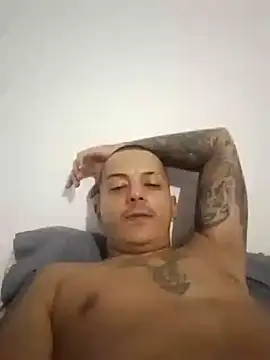 Snapshot of MaximoHall86 chatting on 30, 9, 2025 MaximoHall86 online show from 30, 9, 2025