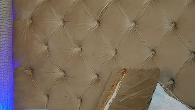 TiffanyTaboo online show from 26, 4, 2026