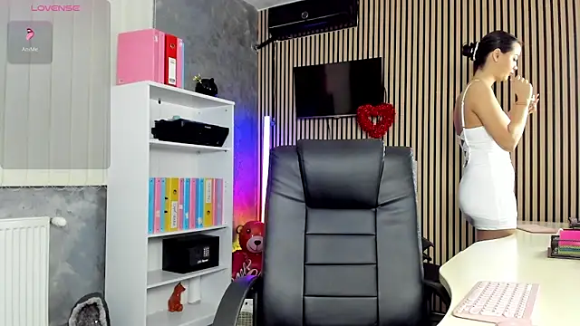 OfficeGirls online show from 19, 3, 2026