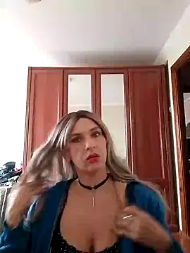 Snapshot of LaraDiva7799 chatting on 29, 9, 2025 LaraDiva7799 online show from 29, 9, 2025