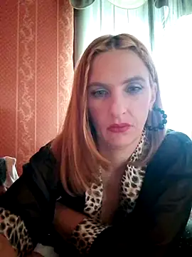 Snapshot of LaraDiva7799 chatting on 12, 10, 2025 LaraDiva7799 online show from 12, 10, 2025