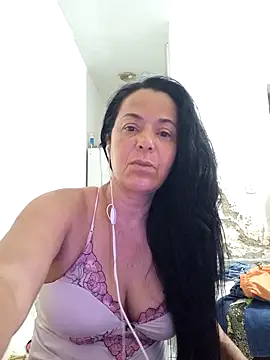 lucineia7 online show from 18, 11, 2025