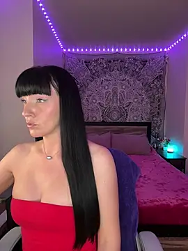 MaciiMayy online show from 24, 4, 2026