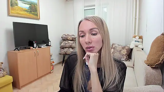 Snapshot of AlisiaCat chatting on 11, 3, 2026 AlisiaCat online show from 11, 3, 2026