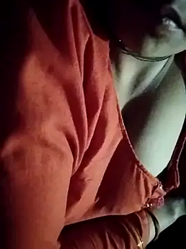 Snapshot of Soniya4357 chatting on 29, 11, 2025 Soniya4357 online show from 29, 11, 2025