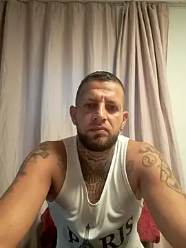 Danielxxxbbn online show from 2, 10, 2025