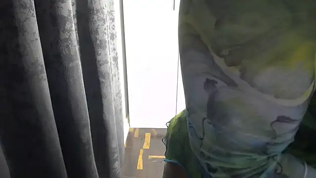 Juiceybileh online show from 9, 11, 2025