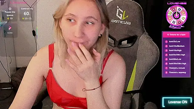 ChristinaFivePlus online show from 20, 10, 2025