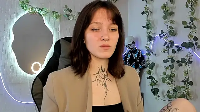 Elastikisss online show from 17, 4, 2026