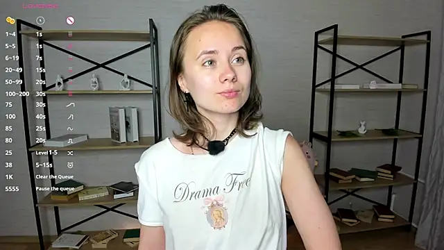 Snapshot of Crysta1Eva_ chatting on 4, 7, 2026 Crysta1Eva online show from 4, 7, 2026