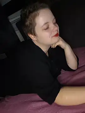 Snapshot of Katy2323 chatting on 20, 10, 2025 Katy2323 online show from 20, 10, 2025