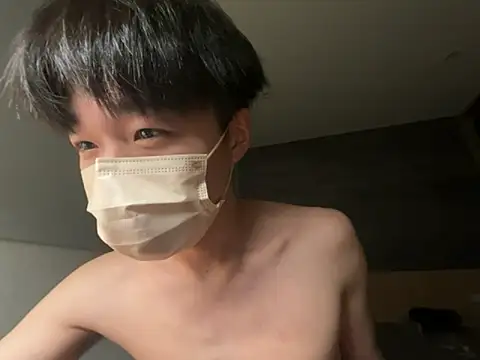 Snapshot of Yo155 chatting on 29, 10, 2025 Yo155 online show from 29, 10, 2025