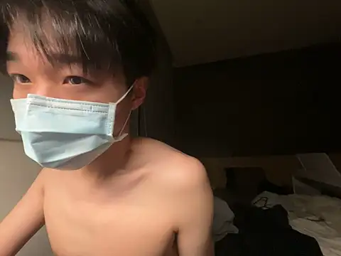 Snapshot of Yo155 chatting on 7, 11, 2025 Yo155 online show from 7, 11, 2025