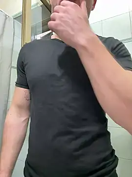 Snapshot of giovan2020 chatting on 20, 2, 2026 giovan2020 online show from 20, 2, 2026