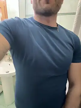 Snapshot of giovan2020 chatting on 18, 3, 2026 giovan2020 online show from 18, 3, 2026