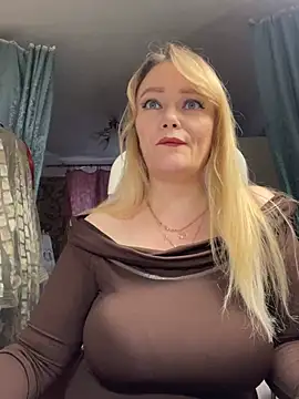 Sweet-blonde online show from 26, 2, 2026