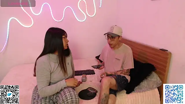 zoe-mate14 online show from 19, 4, 2026