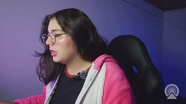 Pao Ly online show from 27, 7, 2026