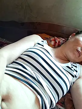 xuxulovezz online show from 20, 7, 2026