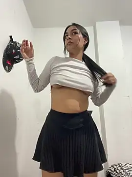 Snapshot of Selene_Wings22 chatting on 24, 10, 2025 Selene Wings22 online show from 24, 10, 2025