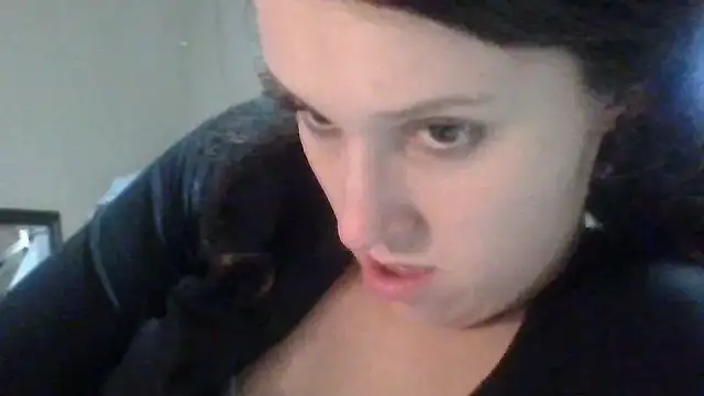 brunettebabexo3 online show from 28, 10, 2025