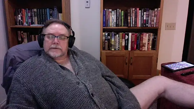 Snapshot of Vinyl22@xh chatting on 4, 3, 2026 Vinyl22xh online show from 4, 3, 2026