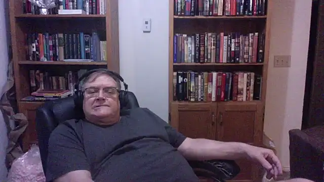 Vinyl22xh online show from 31, 7, 2026