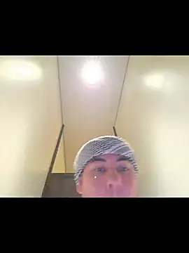 Snapshot of maximus888A chatting on 13, 10, 2025 maximus888A online show from 13, 10, 2025