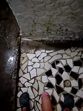 Snapshot of SALCEDO_041198 chatting on 9, 10, 2025 SALCEDO 041198 online show from 9, 10, 2025