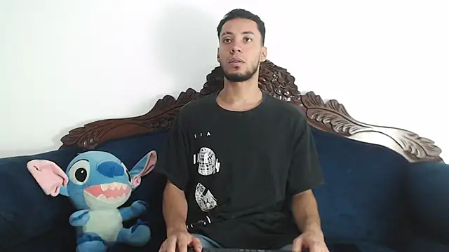 aroncooper1 online show from 7, 1, 2026